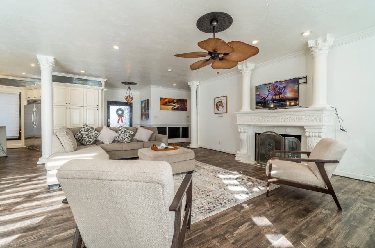 Cozy Living Room with Stylish Decor at Spacious 3-Bedroom Bungalow for Rent – 137 Commissioners Rd, London, a 3 bedroom rental in 137 Commissioners Road East, London, ON, listed for $3,400 per month